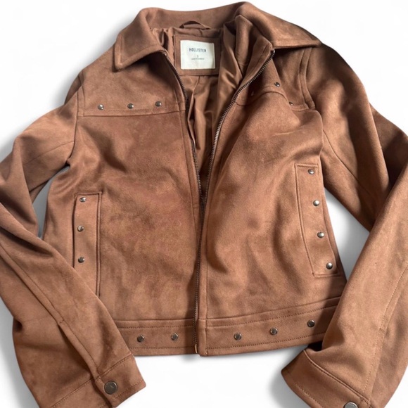 Hollister brown suede jacket with silver studs - Picture 2 of 3